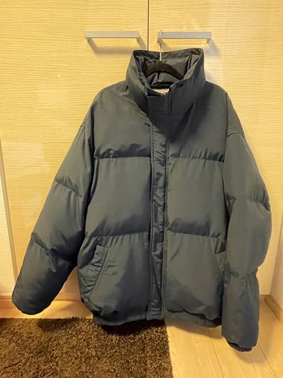 FEAR OF GOD ESSENTIALS / SSENSE Puffer Jacket "Dark Navy"