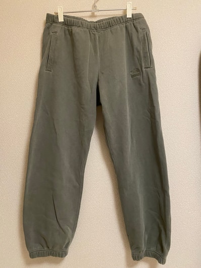 Supreme x The North Face Pigment Printed Sweatpant "Olive"