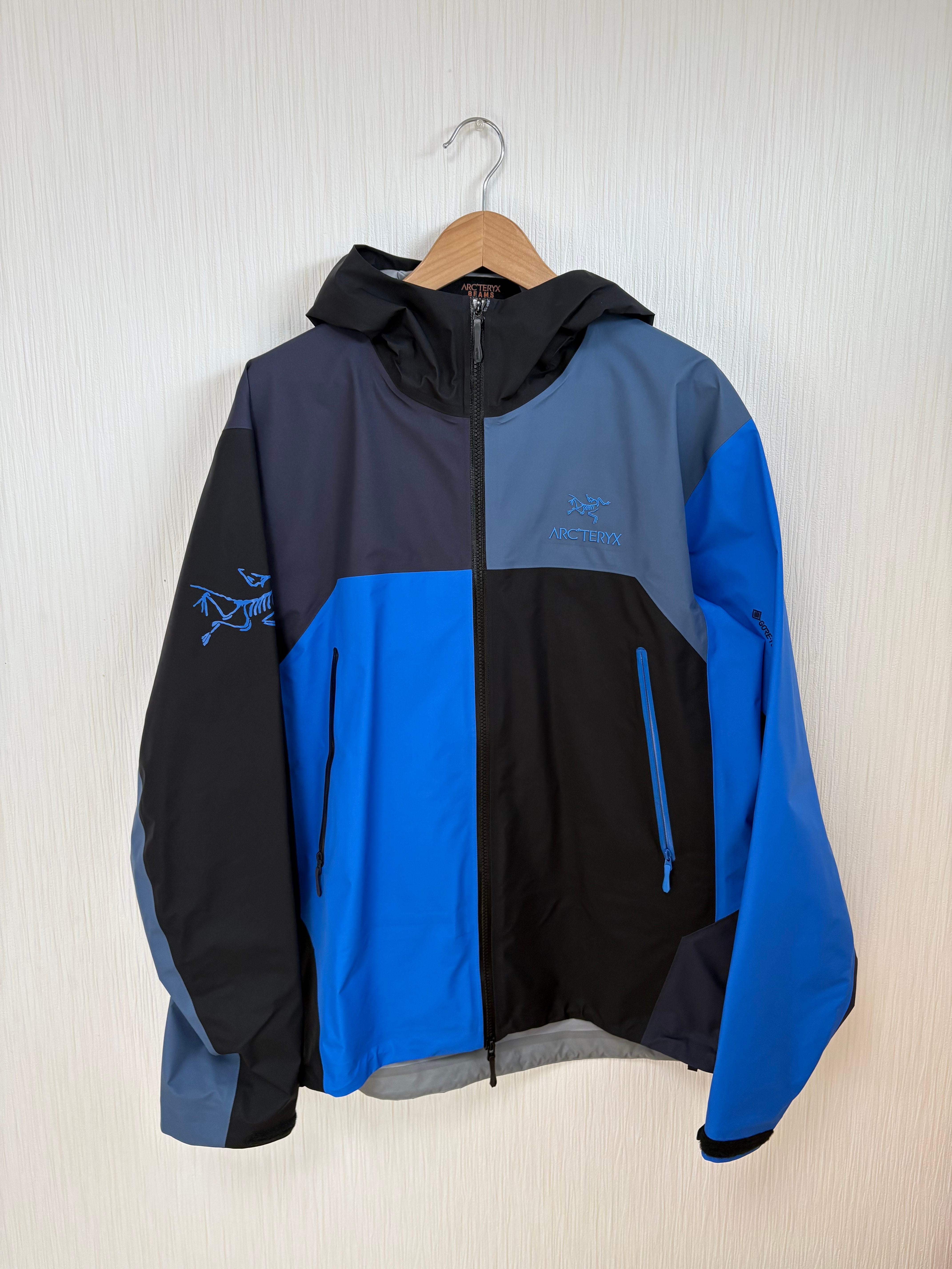 ARC'TERYX x BEAMS Men's Beta Jacket "Boro Blue" X000006534