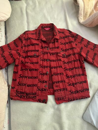 Supreme Frayed Logos Denim Trucker Jacket "Red"
