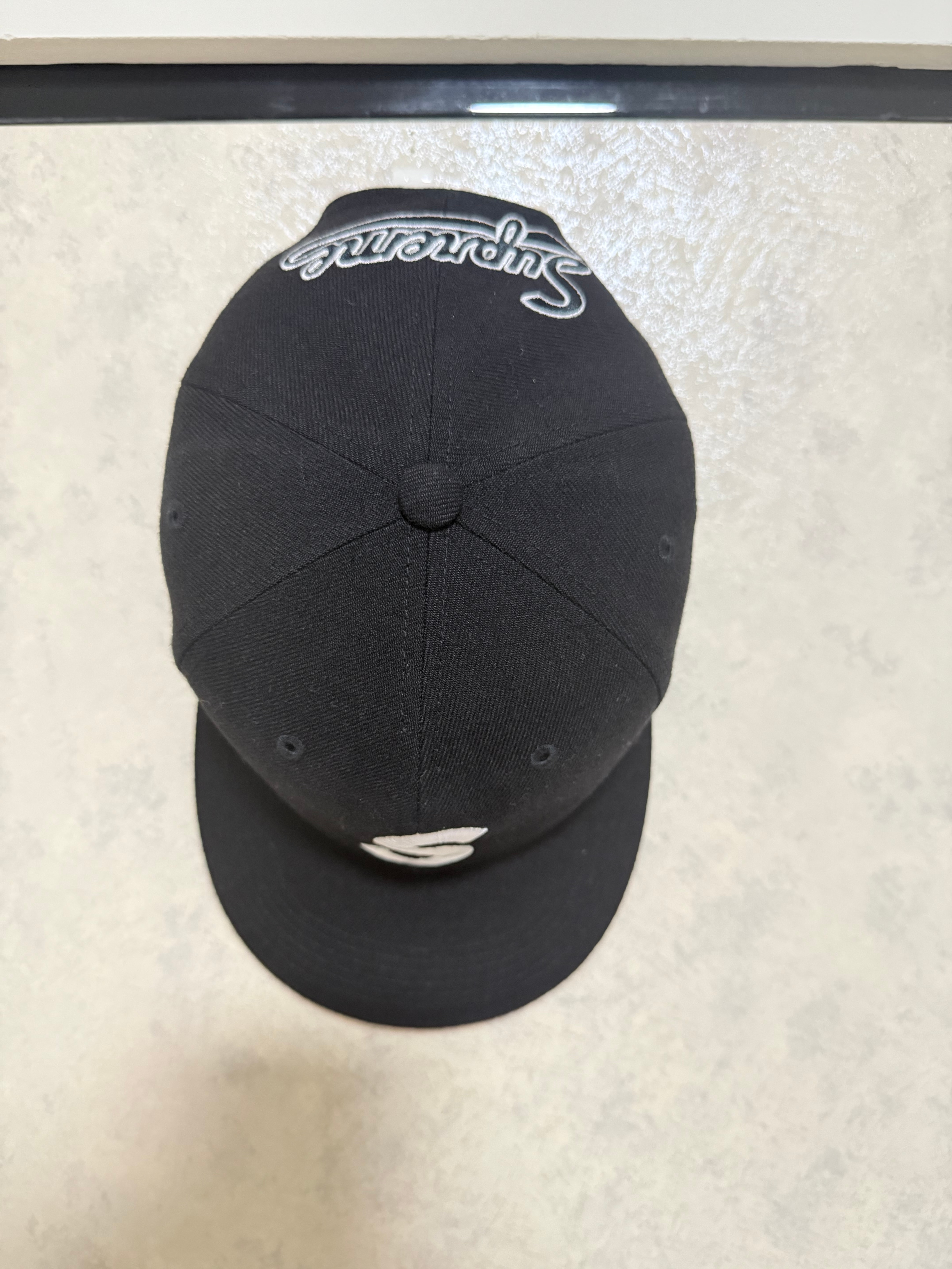 Supreme World Famous S Logo 6-Panel "Black"