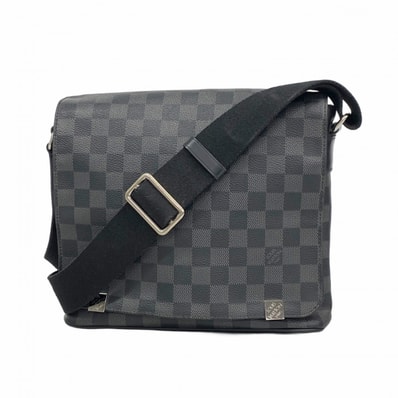 【6dc3084-k】ルイヴィトン ショルダーバッグ ダミエ・グラフィット ディストリクトPM NM N41028 ブラック グレー【中古】メンズ