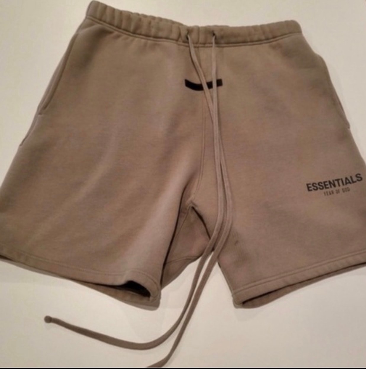 期間限定特別価格 ESSENTIALS スウェットショートパンツ