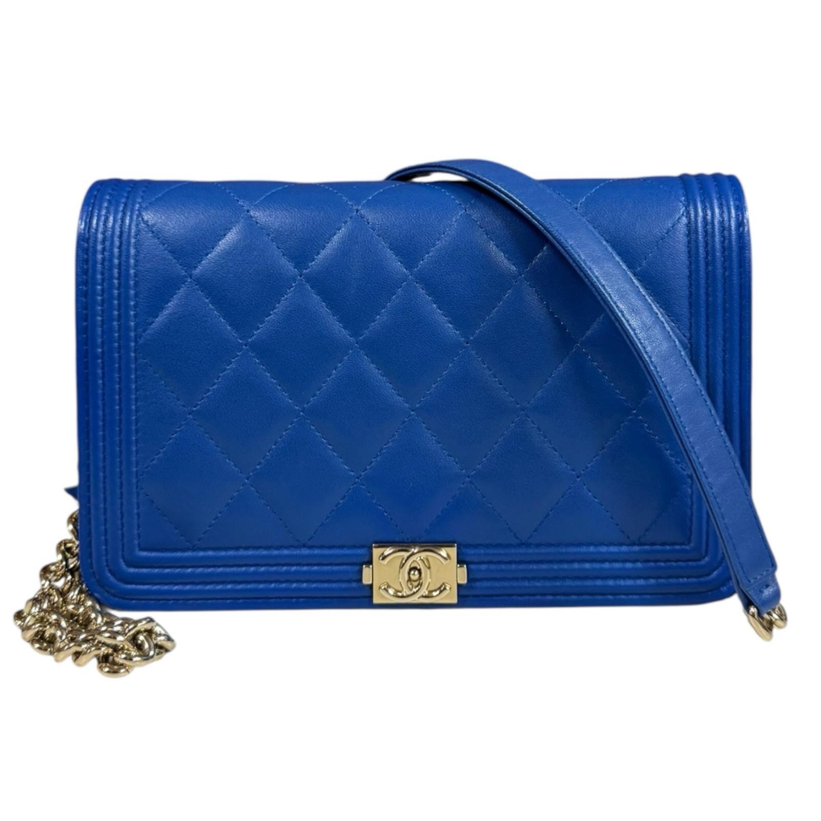 シャネル ボーイシャネル ショルダーバッグ レザー A81969 ブルー レディース CHANEL  中古