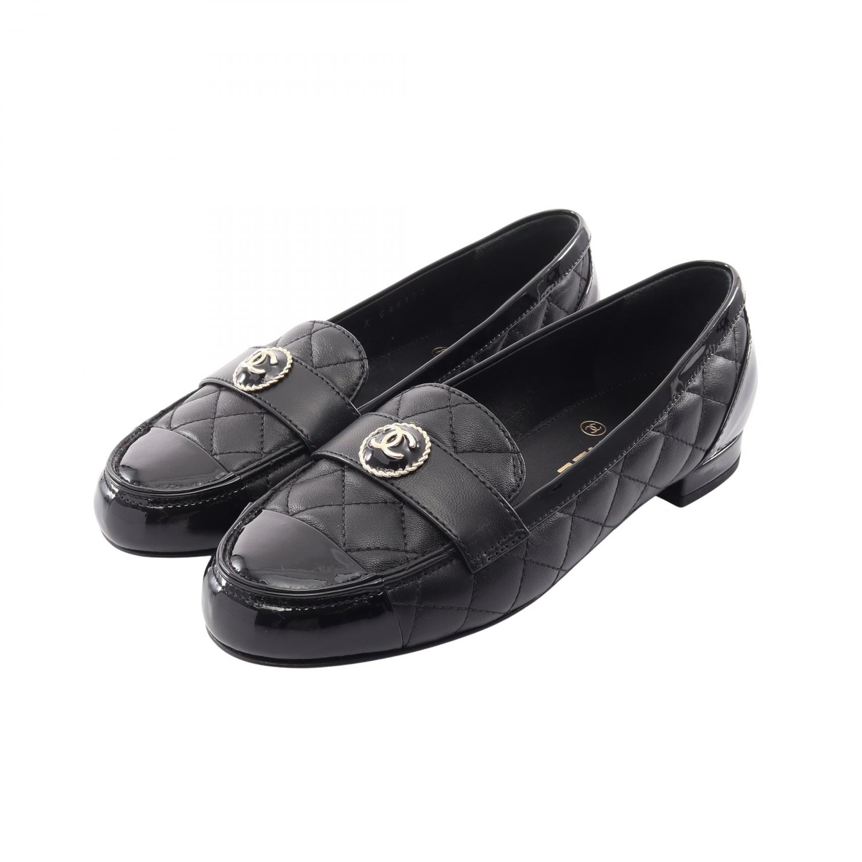シャネル CHANEL ココマーク マトラッセ 靴 レザー パテントレザー レディース ブラック系 G45122 【中古】