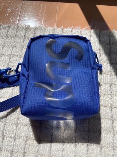 Supreme Neck Pouch 21SS "Royal "