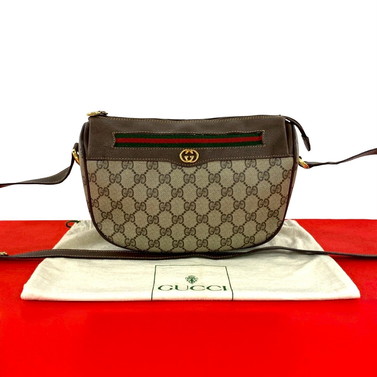 GUCCI グッチ シェリーライン GGロゴ 金具 レザー PVC ショルダーバッグ ブラウン
 28950