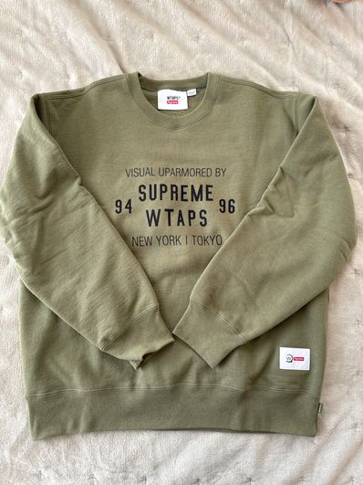 Supreme / WTAPS Crewneck "Light Olive"