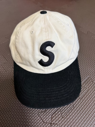 Supreme 2-Tone S Logo 6-Panel "Stone"