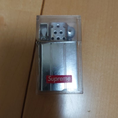 Supreme Tsubota Pearl Hard Edge Lighter "Clear"