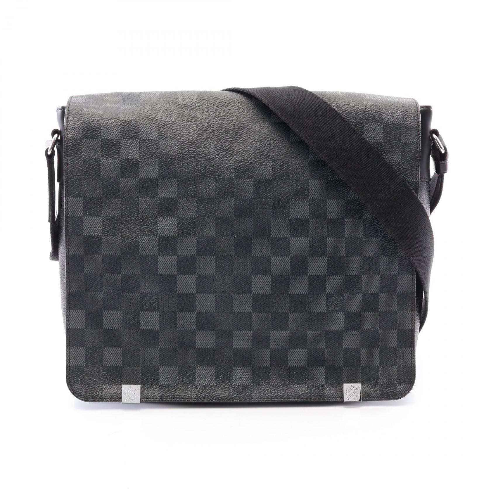 ルイ・ヴィトン LOUIS VUITTON ディストリクト MM NM ダミエグラフィット ショルダーバッグ バッグ PVCコーティングキャンバス レザー メンズ ブラック系 N41029 【中古】