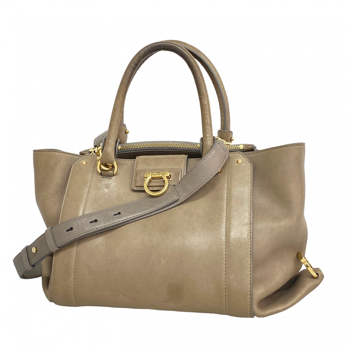 【6dd5304】サルヴァトーレフェラガモ ハンドバッグ ガンチーニ レザー グレージュ ゴールド金具 2wayバッグ【中古】レディース