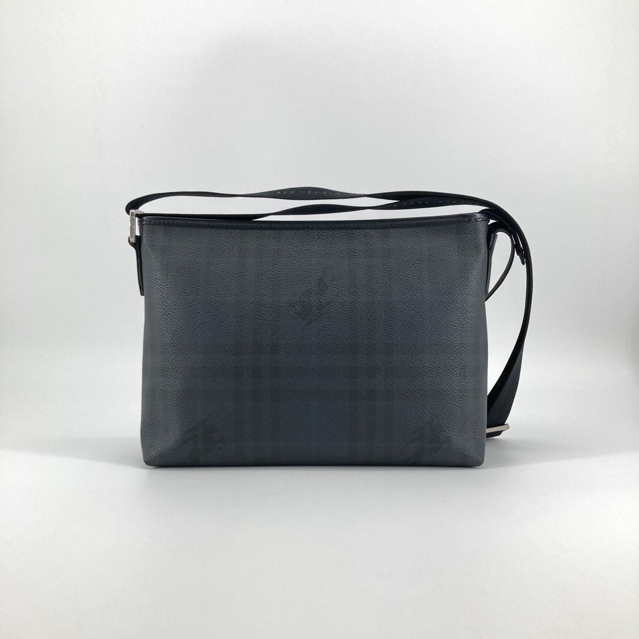 BURBERRY(バーバリー) ノバチェック ショルダーバッグ ブラック