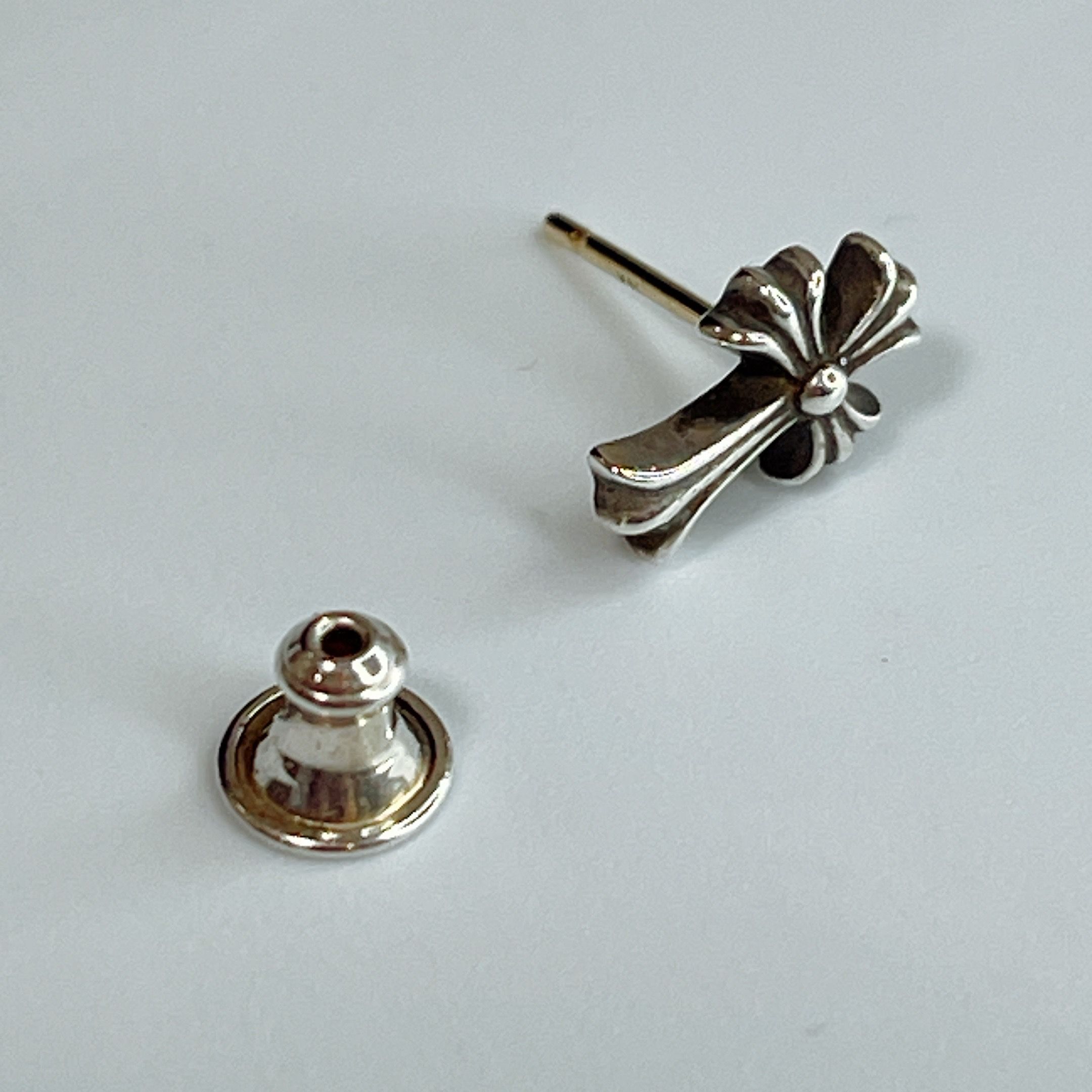 Chrome Hearts # 2 CH Cross Fat Stud Earrings "Silver"
