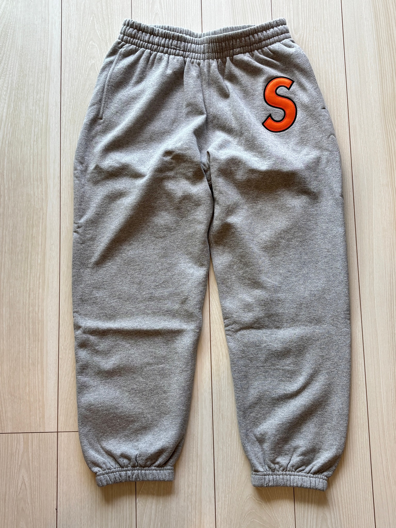 Supreme S Logo Sweatpant "Heather Grey"