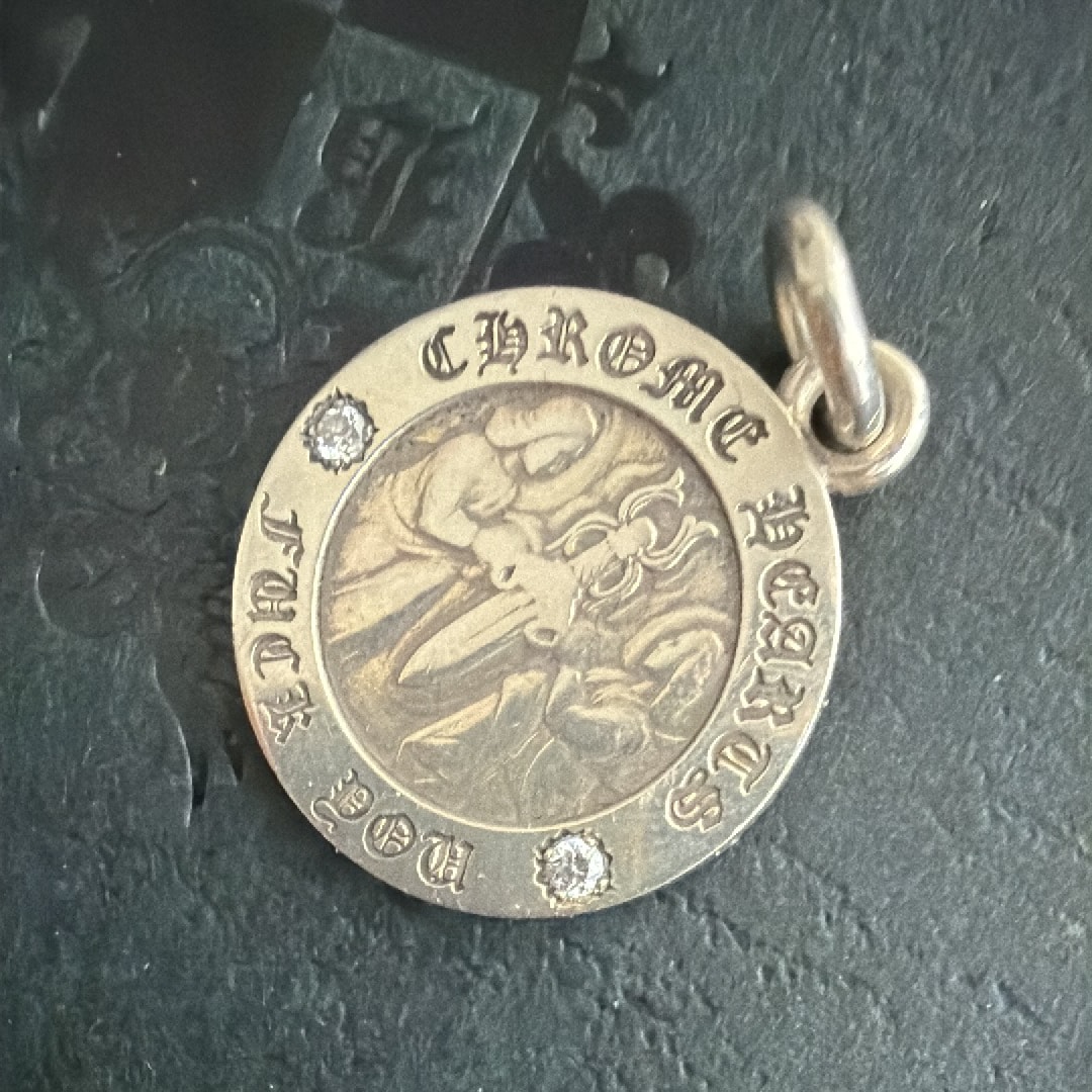 A (未使用に近い)】極美品 クロムハーツ No2 CHプラス 1ルビー 