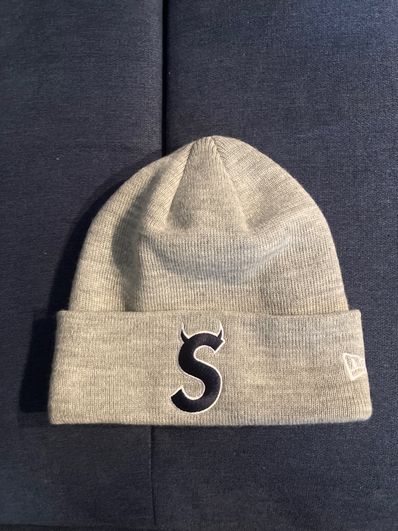 Supreme New Era S Logo Beanie "Heather Grey" (22FW)