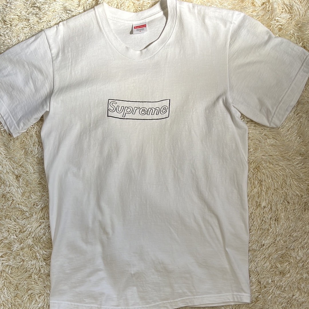 Supreme KAWS Chalk Logo Tee "White"