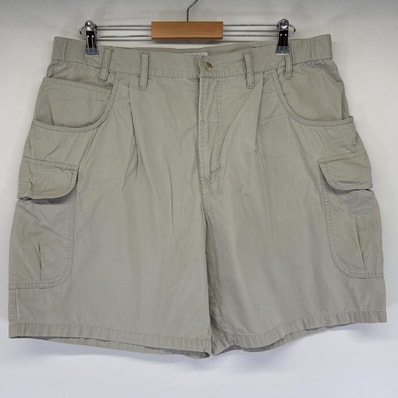 古着 コロンビア Columbia ショートパンツ カーゴ ダック地 ワンポイントロゴ 大きいサイズ w38 アイボリー メンズ