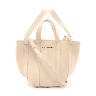 バレンシアガ BALENCIAGA Everyday XS North South 2WAY ハンドバッグ バッグ レザー レディース ベージュ系 672793 【中古】