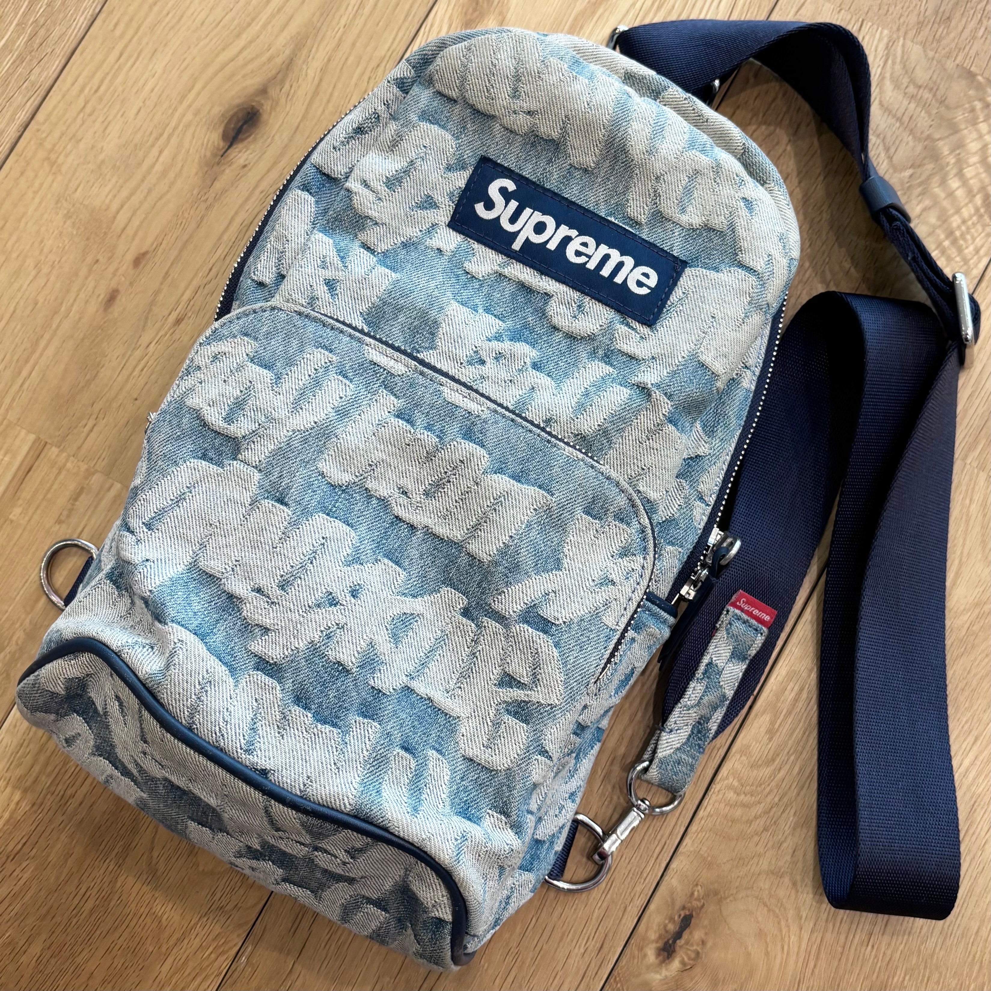 【美品】シュプリーム　バック Supreme（シュプリーム） バッグ SUPREME PVCコーティングメッシュ