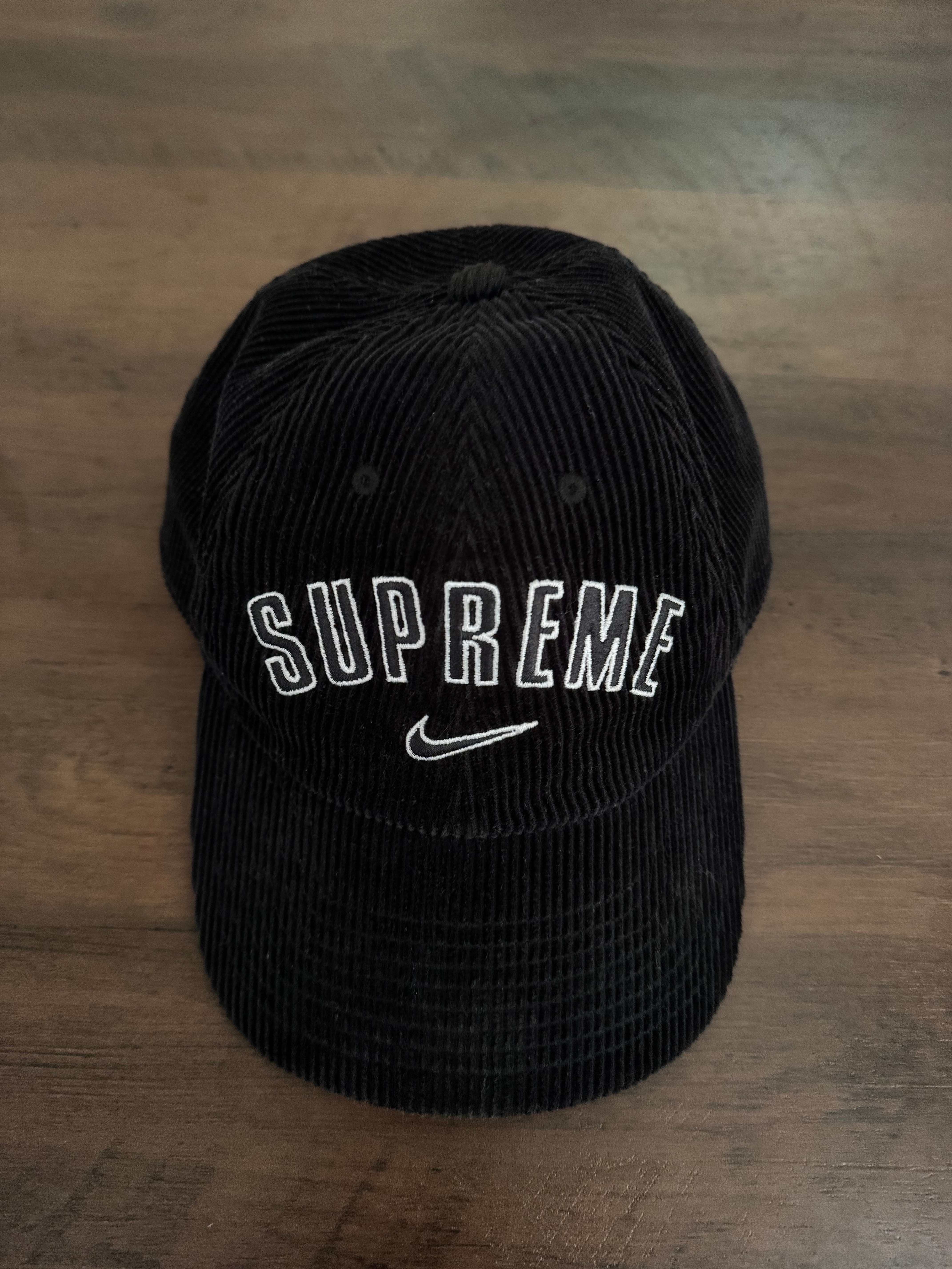 Supreme / Nike Arc Corduroy 6-Panel "Black"