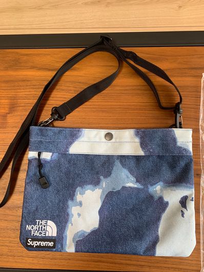 Supreme x The North Face Bleached Denim Print Shoulder Bag "Indigo"