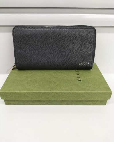 GUCCI Zip Around Wallet With Gucci Logo "Black"