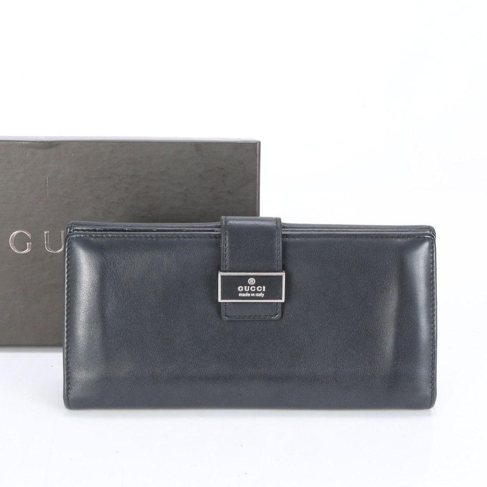 グッチ 長財布 レザー
