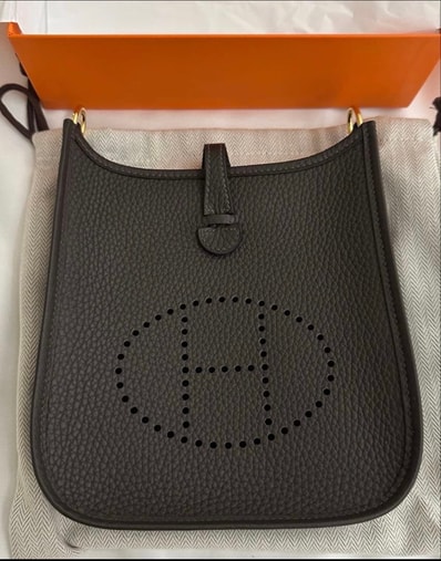 新品未使用 エルメス エブリン16 TPM トリヨンクレマンス エベーヌ ゴールド金具