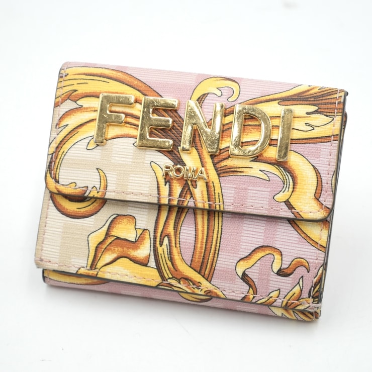 FENDACE(フェンダーチェ)バロッコプリント 三つ折り財布 コンパクトウォレット ピンク マルチカラー ゴールド金具 8M0395【中古】