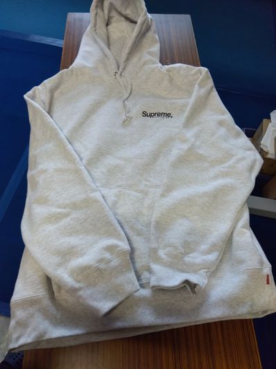 Supreme Worldwide Hooded Sweatshirt "Ash Grey"