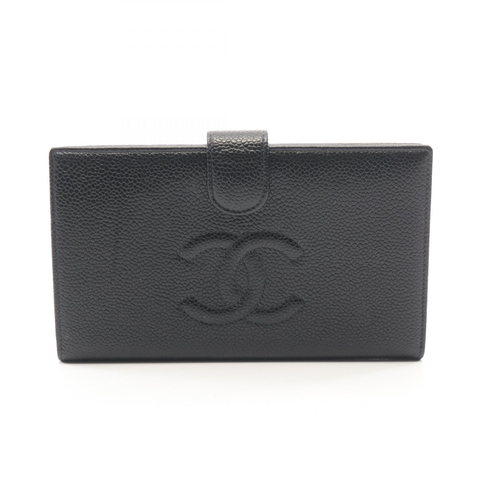 シャネル CHANEL ココマーク 二つ折り長財布 財布 キャビアスキン(グレインドカーフ) レディース ブラック系 【中古】