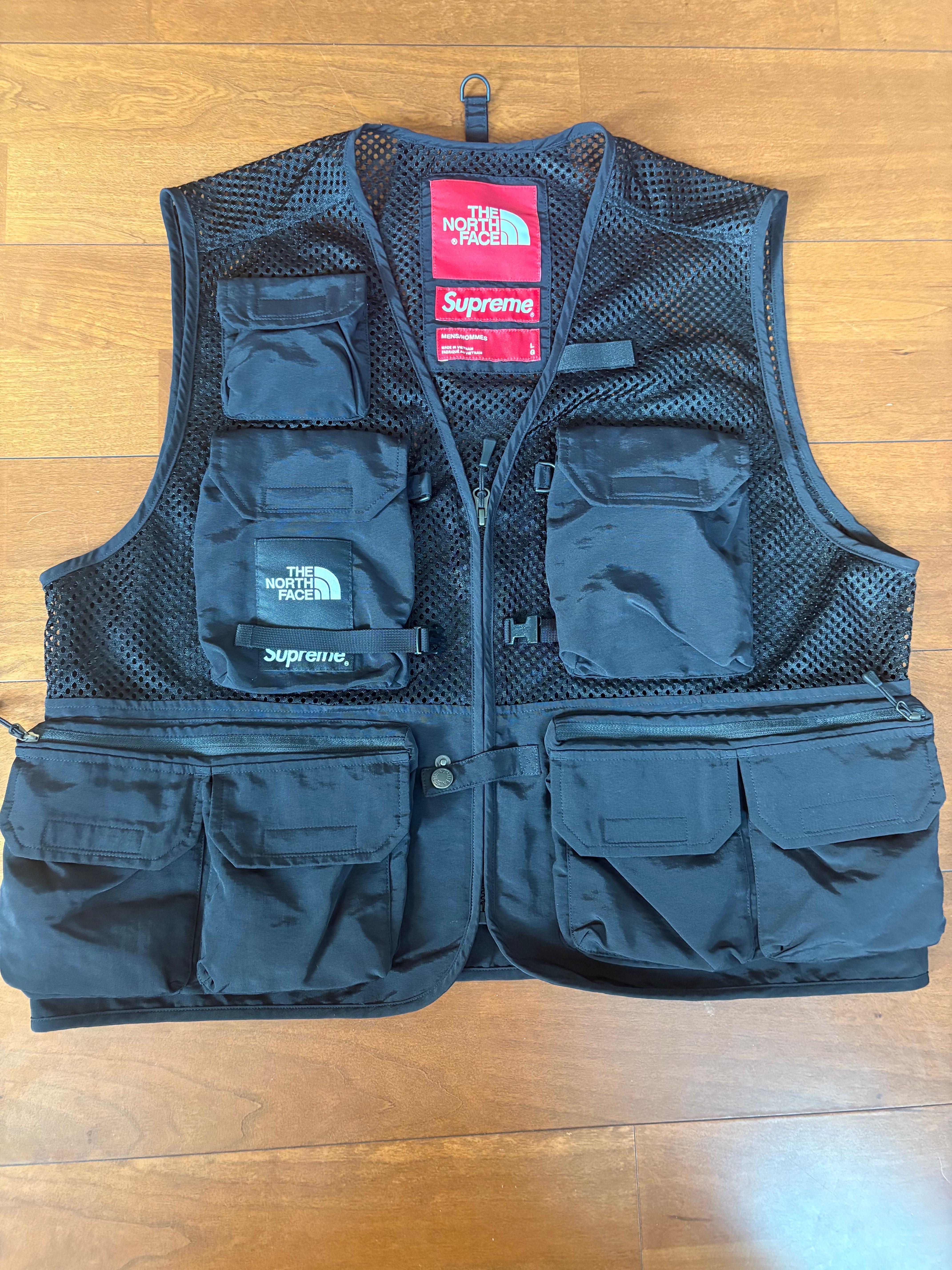 Supreme x The North Face Studded Nuptse Vest 