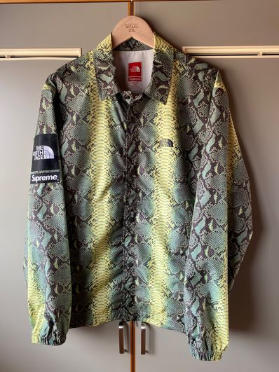 Supreme x The North Face Taped Seam Coaches Jacket "Green"