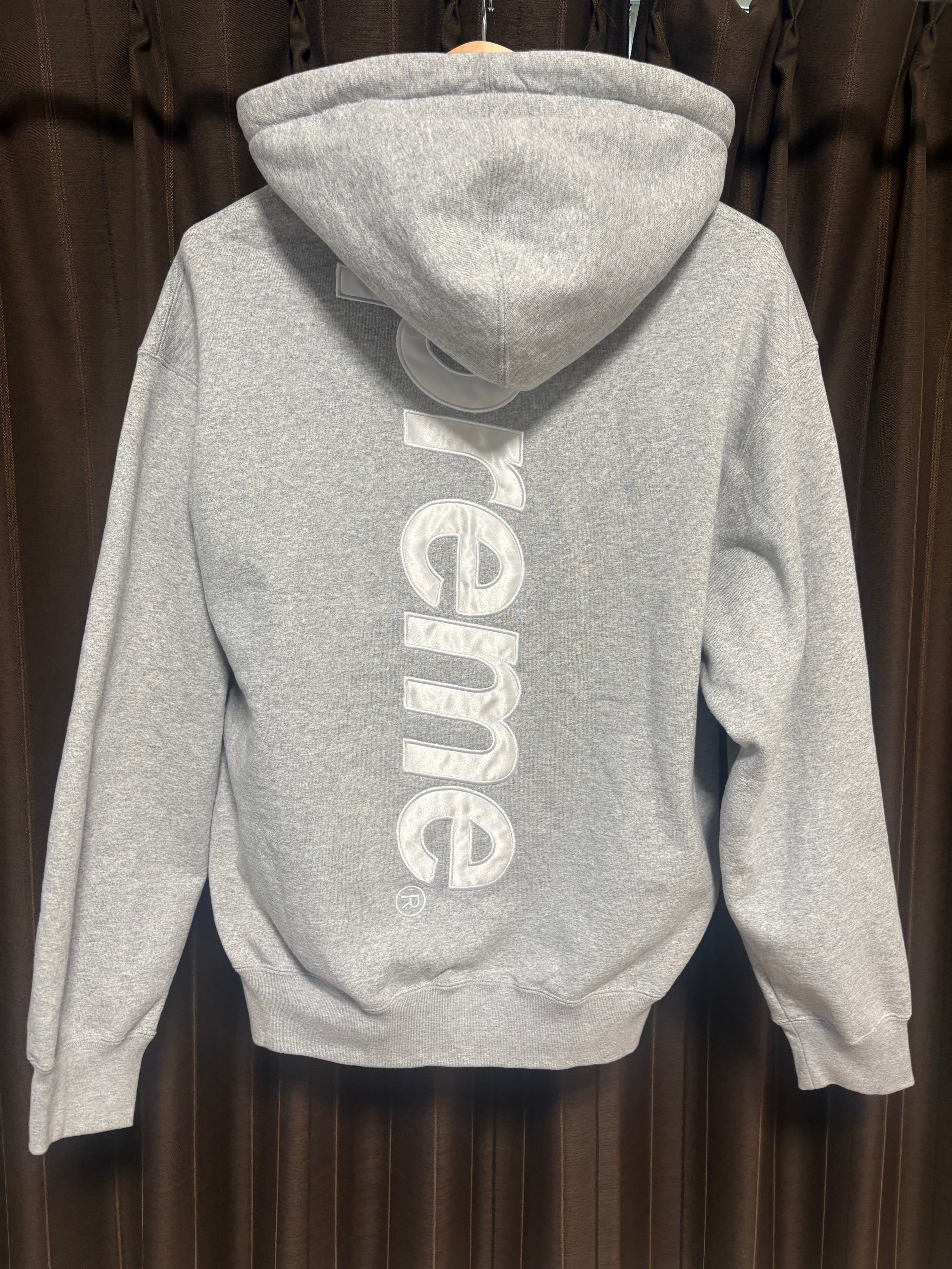 Supreme Satin Applique Hooded Sweatshirt "Heather Grey" (24FW)