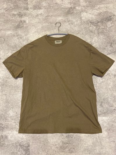 FEAR OF GOD ESSENTIALS Short Sleeve Tee "Taupe"