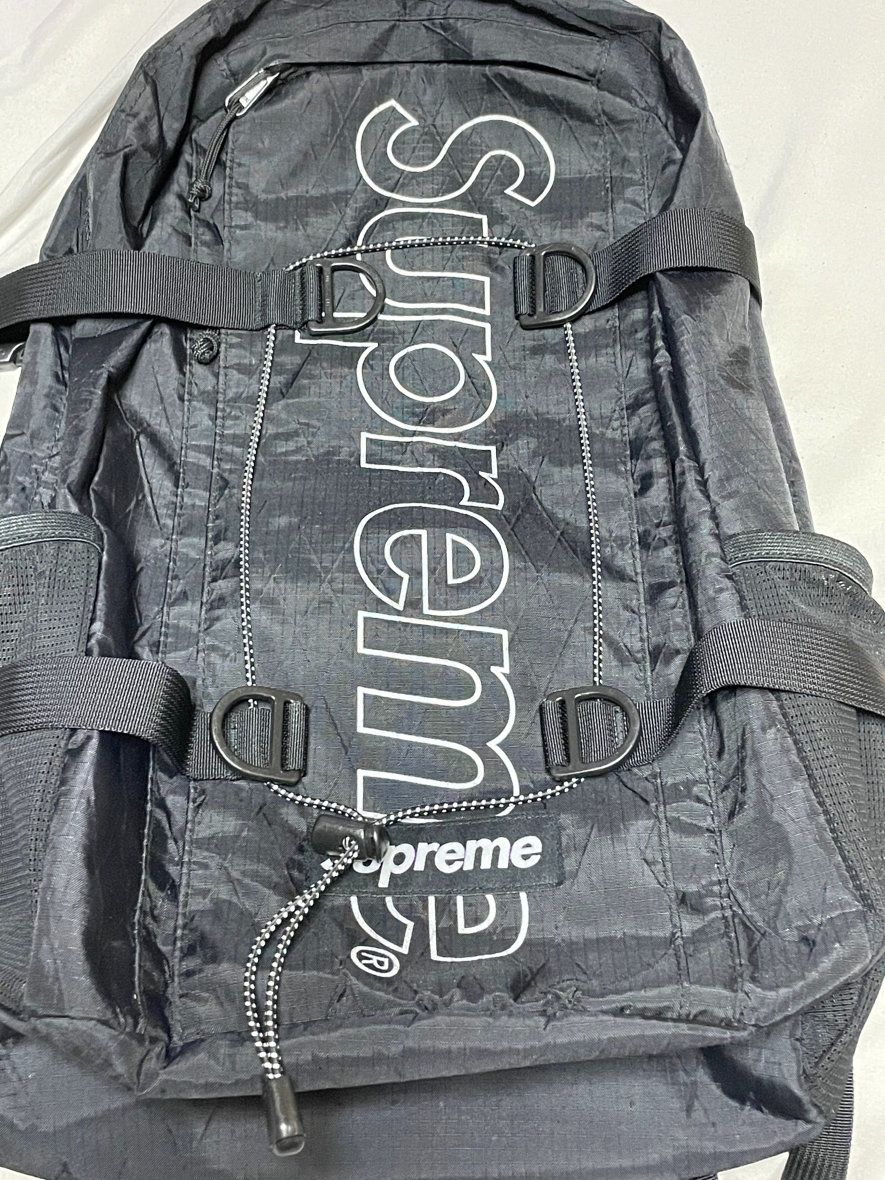 Supreme 18FW Backpack "Black"