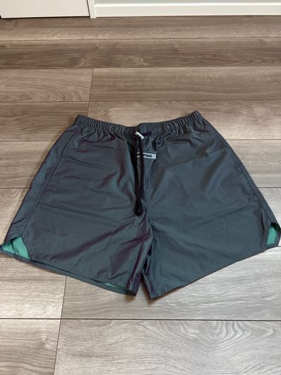 FEAR OF GOD ESSENTIALS Volley Shorts "Iridescent"