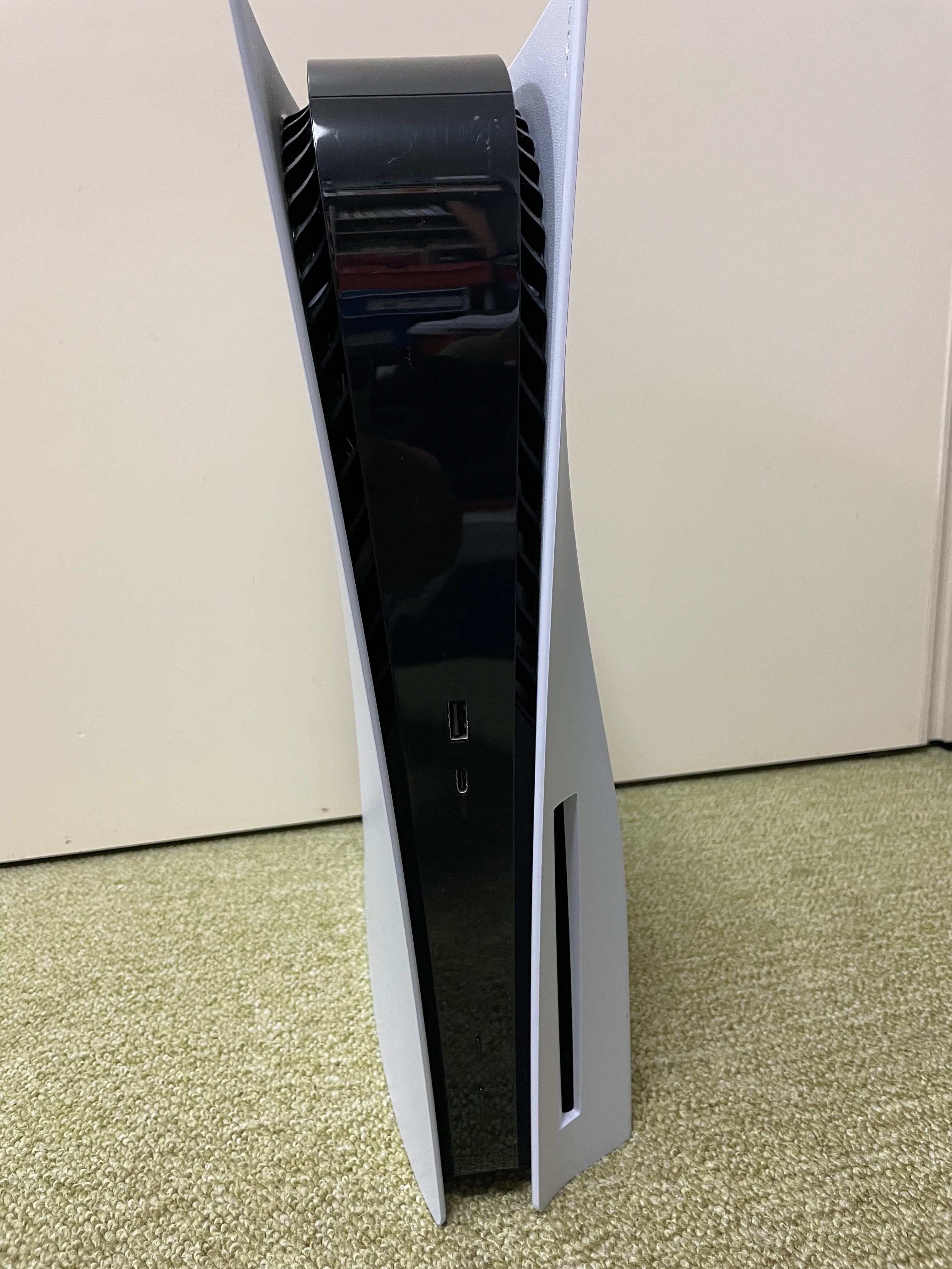 SONY PlayStation5 (PS5) CFI-1000A01 初期型