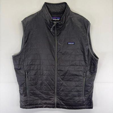 古着 パタゴニア patagonia ベスト フルジップ アウトドア ワンポイントロゴ 刺繍ワッペン 2XL ダークグレー系 メンズ
