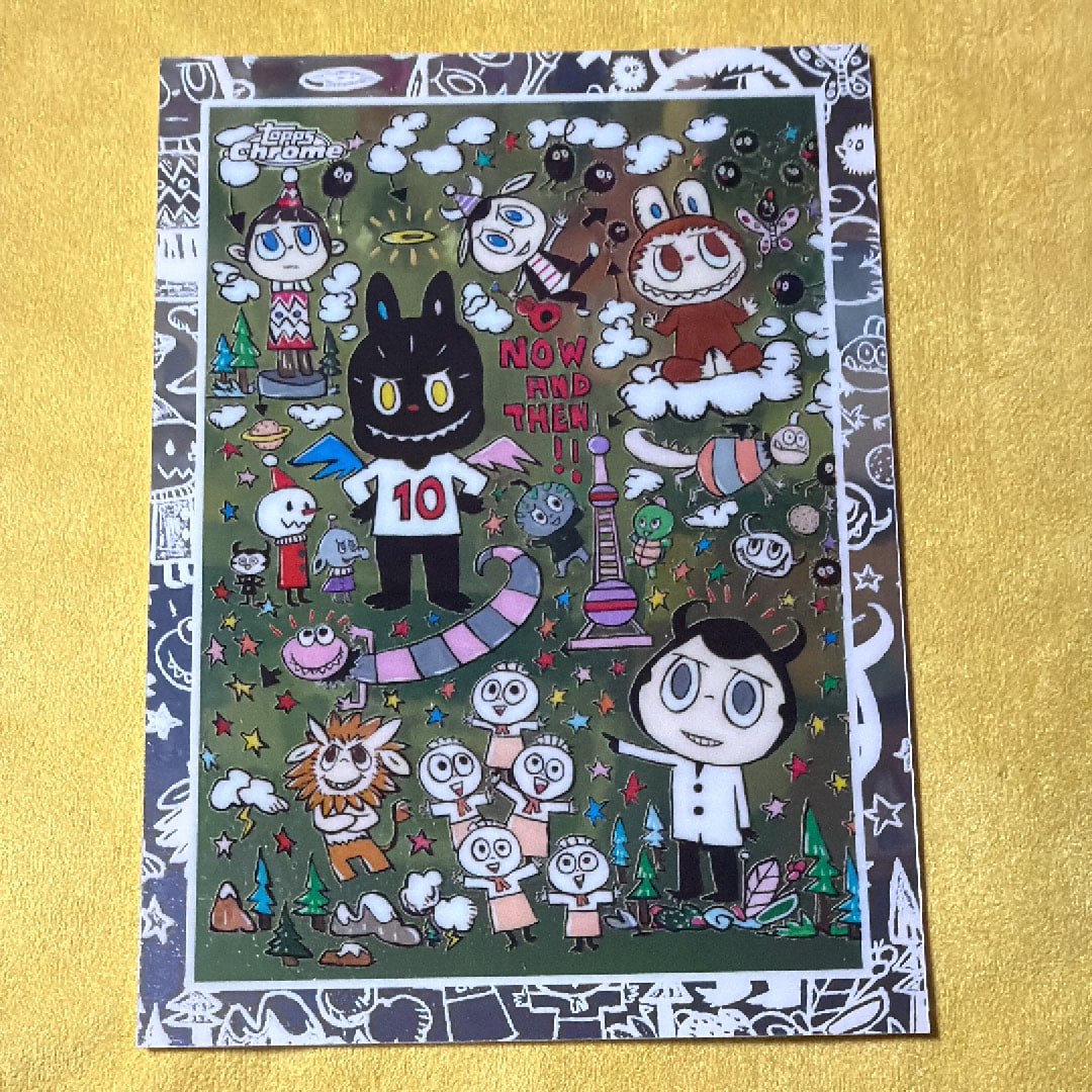 TM01 : ベースカード [2](トップスクローム「2025 ラブブ 10周年 アニバーサリーボックス」)