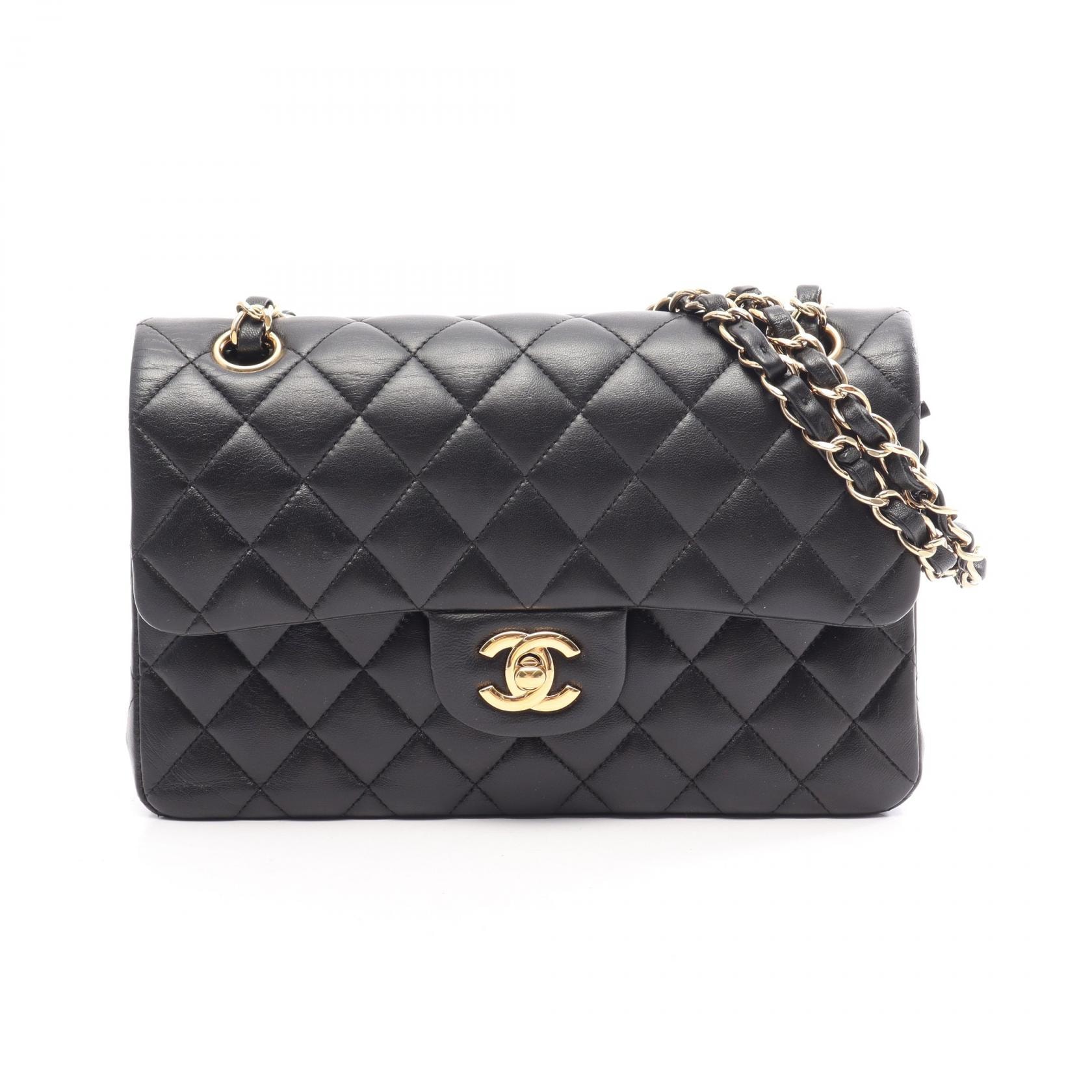 シャネル CHANEL マトラッセ Wフラップ ショルダーバッグ バッグ ラムスキン(羊革) レディース ブラック系 【中古】