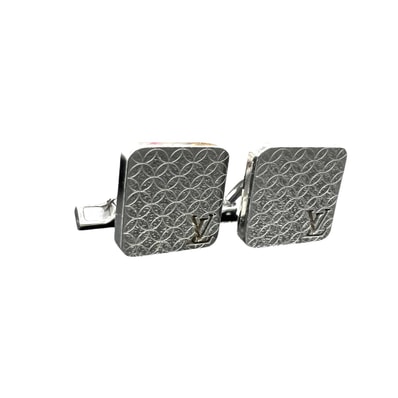 LOUIS VUITTON 美品 ルイヴィトン カフス ブトン ドゥ マンシェット シャンゼリゼ M65043 メタル AN0160 シルバー カフスボタン 小物 スーツ セットアップ アクセサリー LV ヴィトン ABランク 中古 鑑定済 ヴィトンカフス