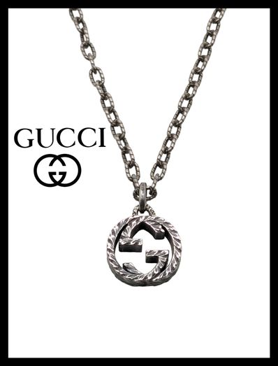 GUCCI Interlocking G Pendant Necklace