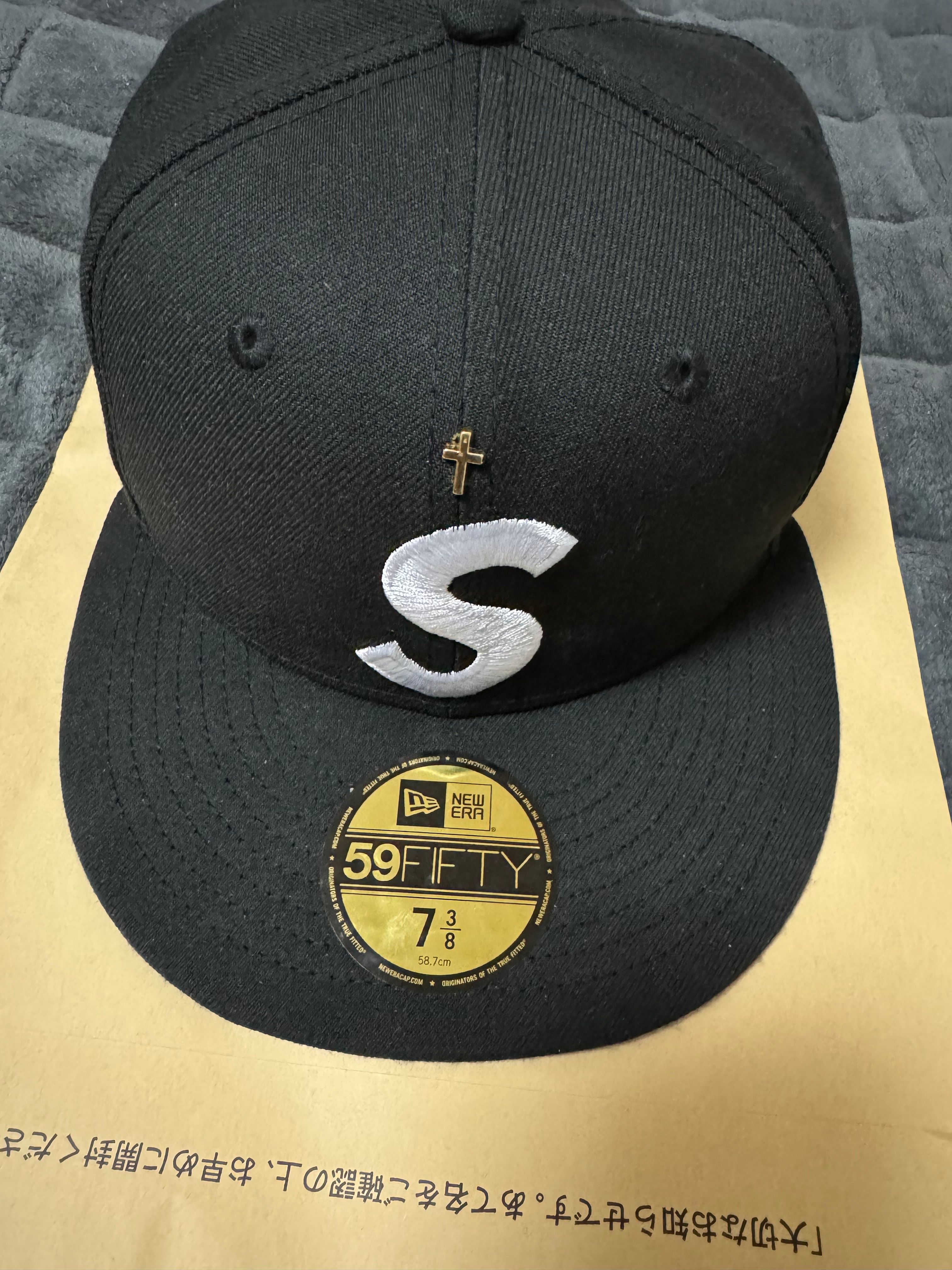 Supreme Gold Cross S Logo New Era "Black"
