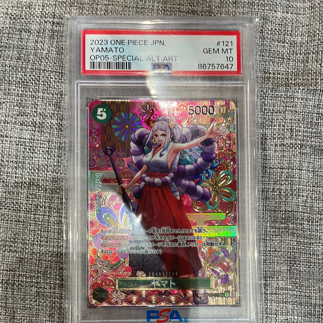 Yamato SEC-SPC [OP01-121] (Booster Pack Awakening of the New Era)
