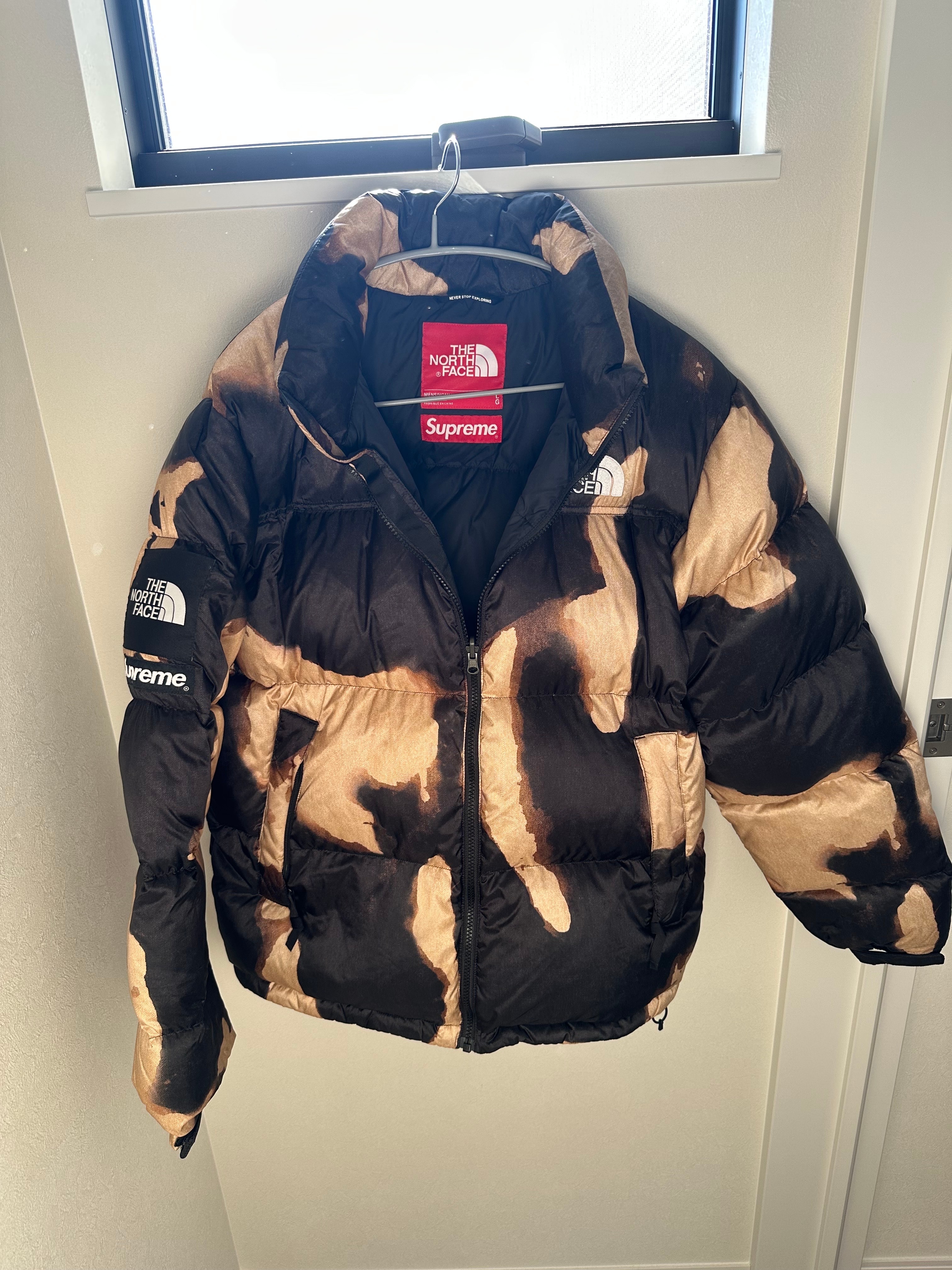 Supreme x The North Face Bleached Denim Print Nuptse Jacket "Black"