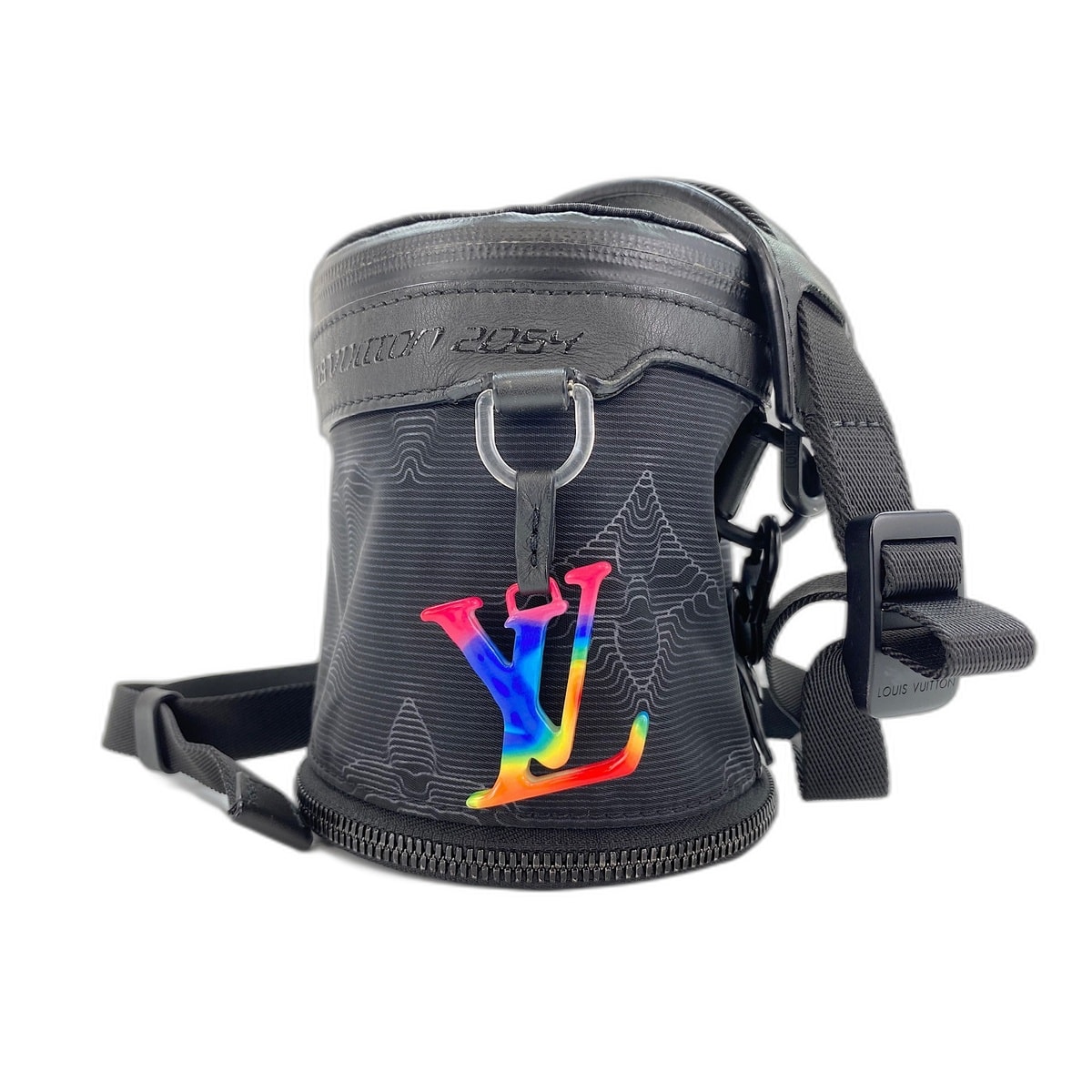 ヴィトン LV ナイロン エクスパンダブル・ポロション ショルダーバッグ【中古】