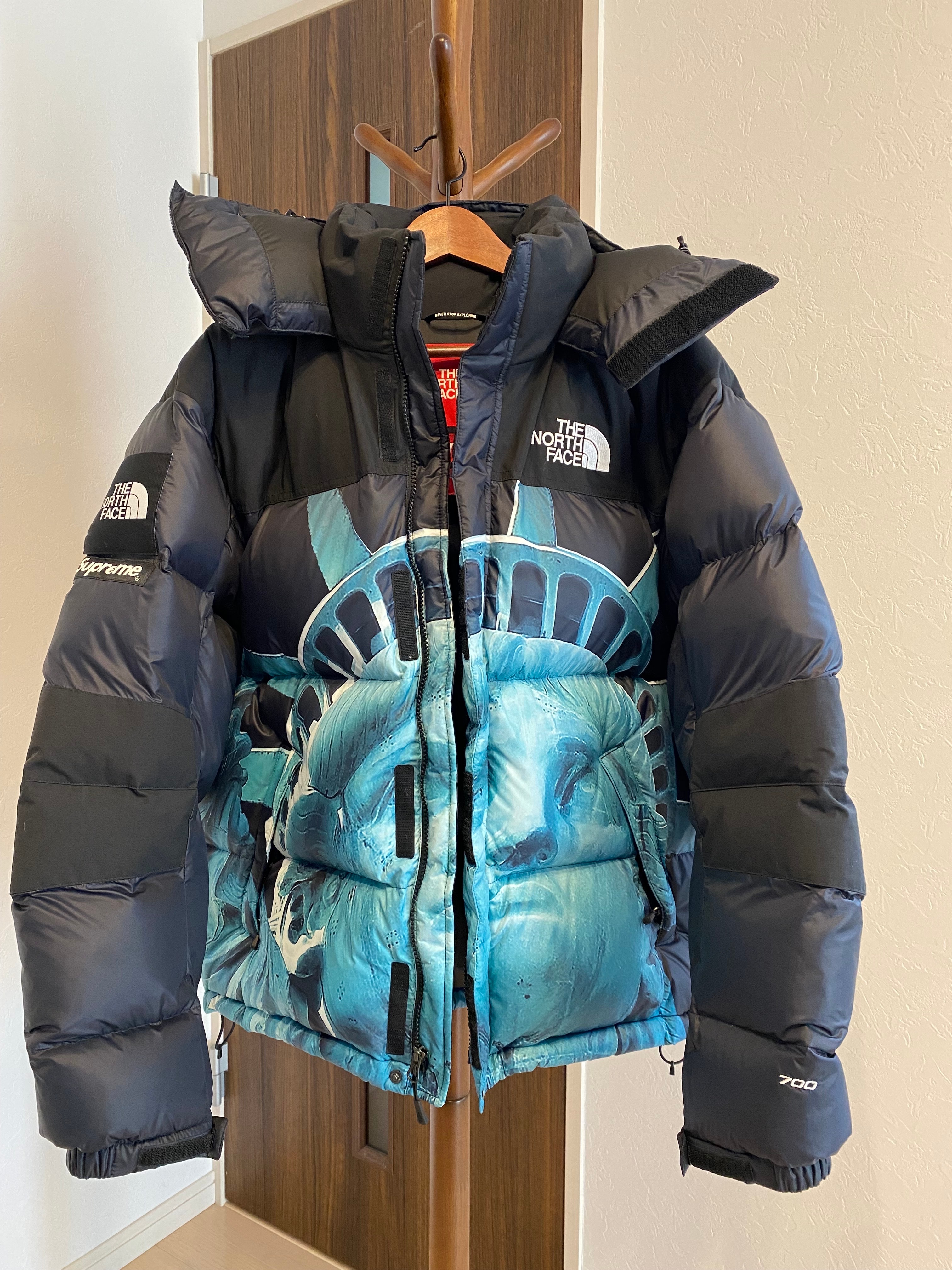Supreme x The North Face Statue of Liberty Baltoro Jacket "Black"
